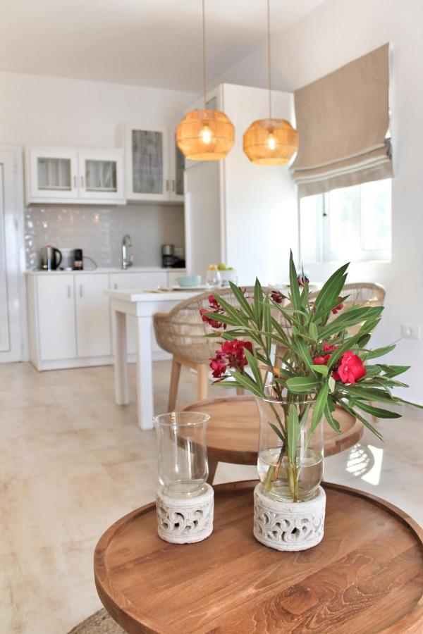 Akropolis Village Complex Of Luxury Residence Kyra Panagia ภายนอก รูปภาพ