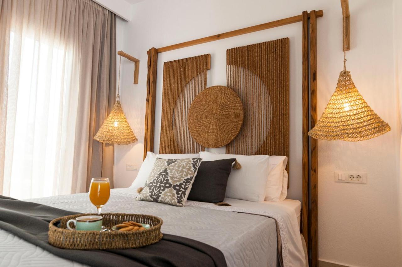 Akropolis Village Complex Of Luxury Residence Kyra Panagia ภายนอก รูปภาพ