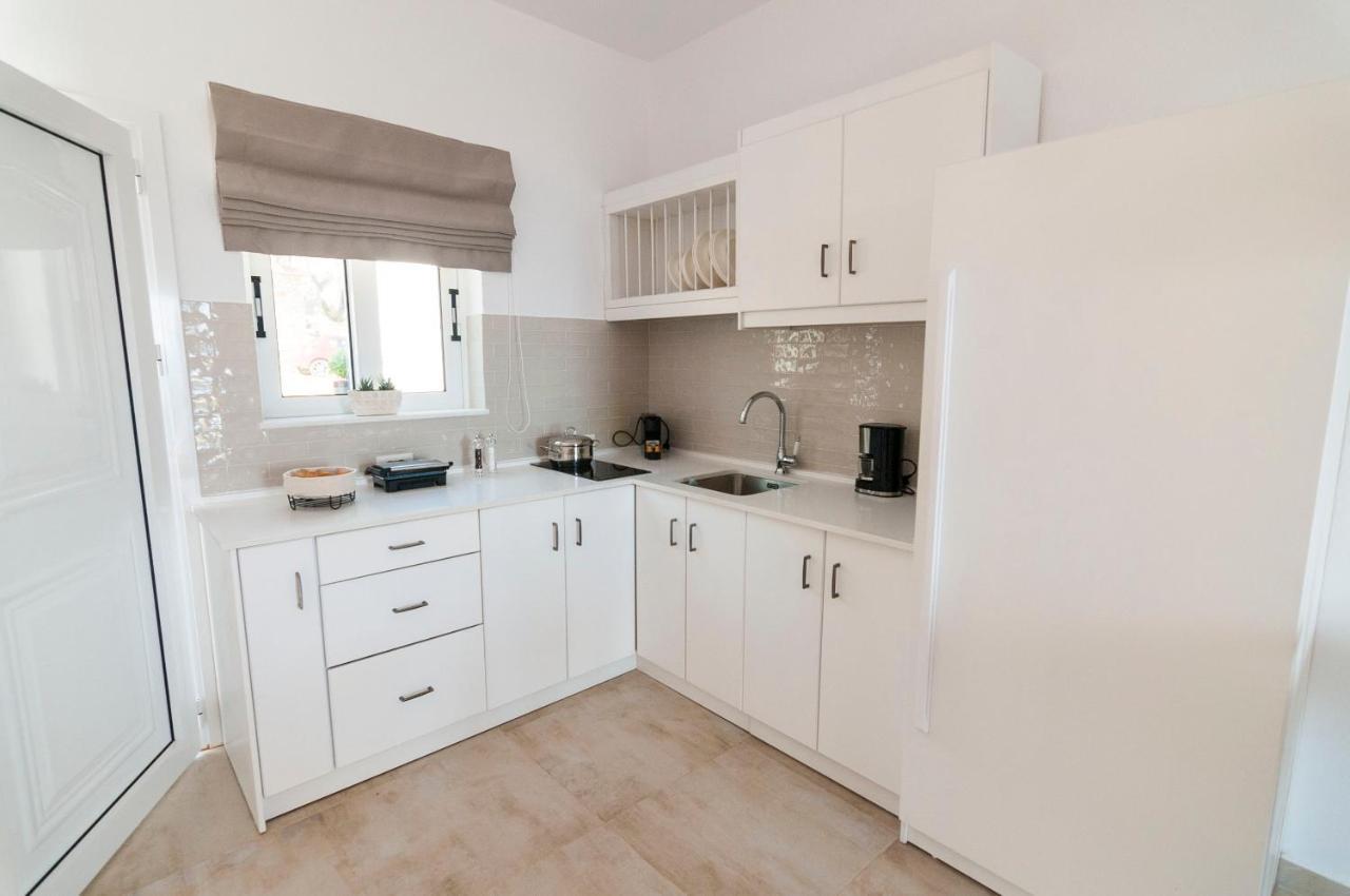 Akropolis Village Complex Of Luxury Residence Kyra Panagia ภายนอก รูปภาพ